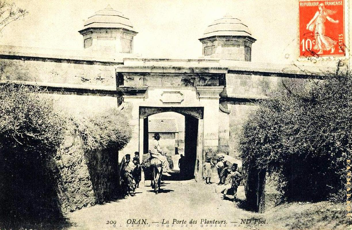 H 002- Porte du Santon.jpg